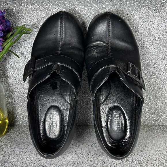 Bjorndal Glenda Black Leather Mules Clogs Shoes Size 6 Buckle - Picture 6 of 8
